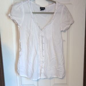 Wet Seal White Fitted Button Down Blouse
